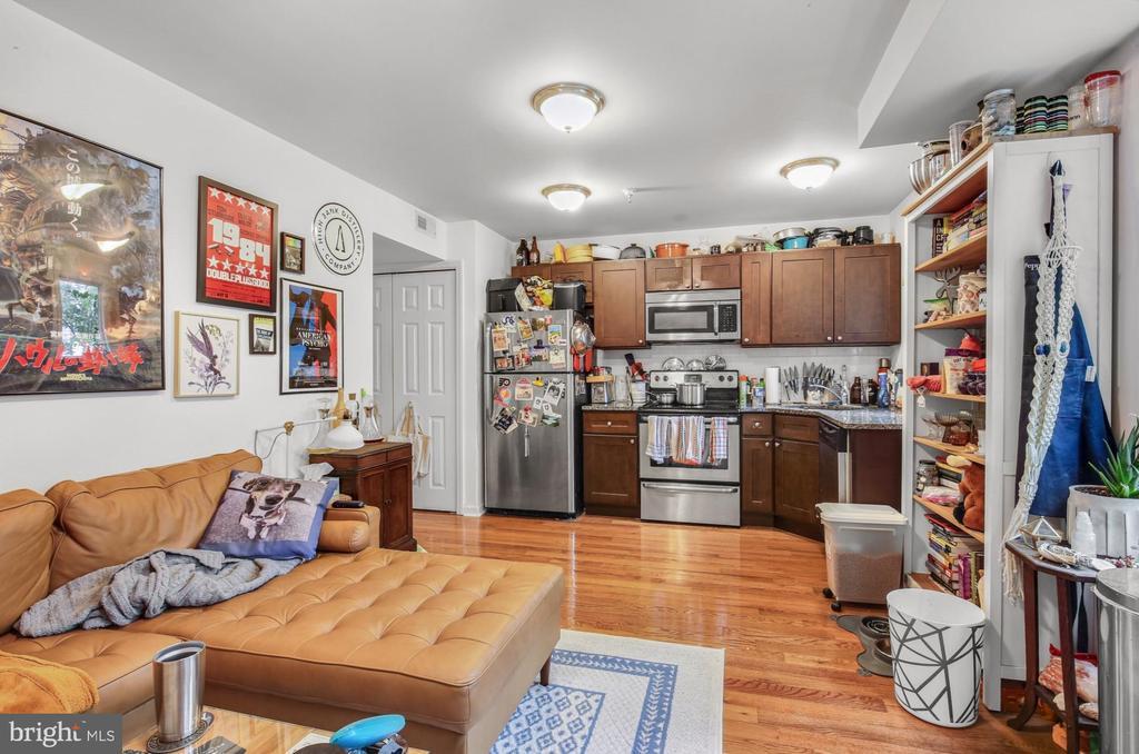 1429 Poplar St in Philadelphia, PA - Building Photo