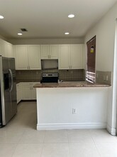 1832 SE 15th St in Homestead, FL - Building Photo - Building Photo