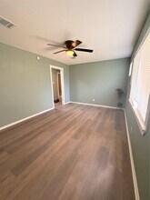 4323 Groton Dr in Houston, TX - Building Photo - Building Photo