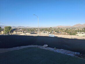 415 N 13th St, Unit house in Las Vegas, NV - Foto de edificio - Building Photo