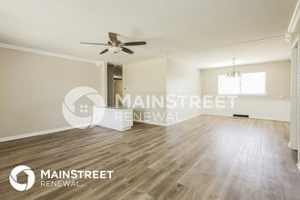 2632 Kings Way in The Village, OK - Foto de edificio - Building Photo