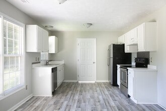 163 Independence Dr in Raeford, NC - Building Photo - Building Photo