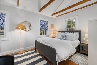 109 Allston Ave in Middletown, RI - Building Photo - Building Photo