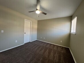 1902 Three Stars Rd in Edmond, OK - Building Photo - Building Photo