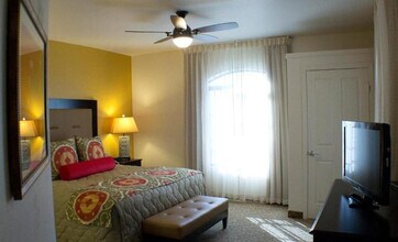6302 E Camelback Rd in Scottsdale, AZ - Building Photo - Building Photo