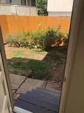 1015 Granville Ave in Los Angeles, CA - Building Photo - Building Photo