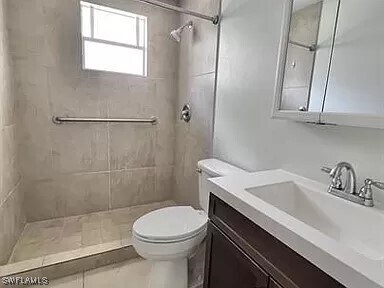 828 96th Ave N in Naples, FL - Building Photo - Building Photo