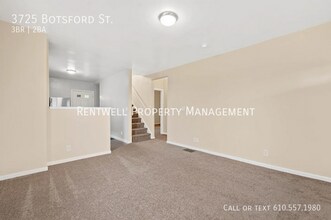 3725 Botsford St in Munhall, PA - Building Photo - Building Photo