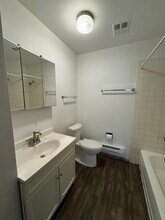 901 E Chicago Ave in Naperville, IL - Building Photo - Building Photo