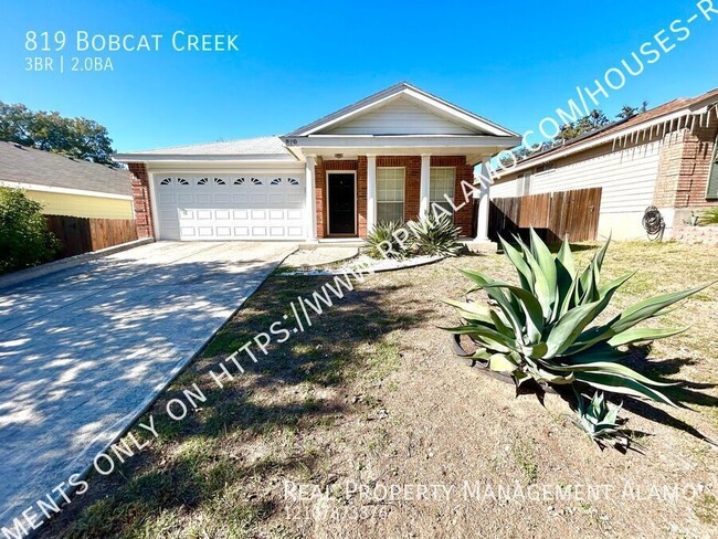 819 Bobcat Creek in San Antonio, TX - Building Photo - Building Photo