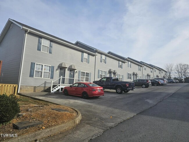 Laurel Brook Community in Johnson City, TN - Building Photo - Building Photo