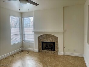 134 Tuxford Ct in Henderson, NV - Building Photo - Building Photo