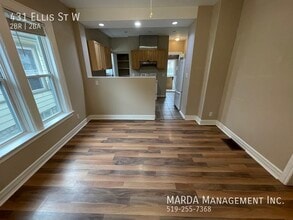 431 Ellis St W in Windsor, ON - Building Photo - Building Photo