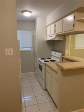 2201 Driscoll St in Houston, TX - Foto de edificio - Building Photo
