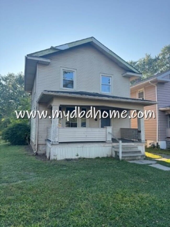 property at 2607 Reed St