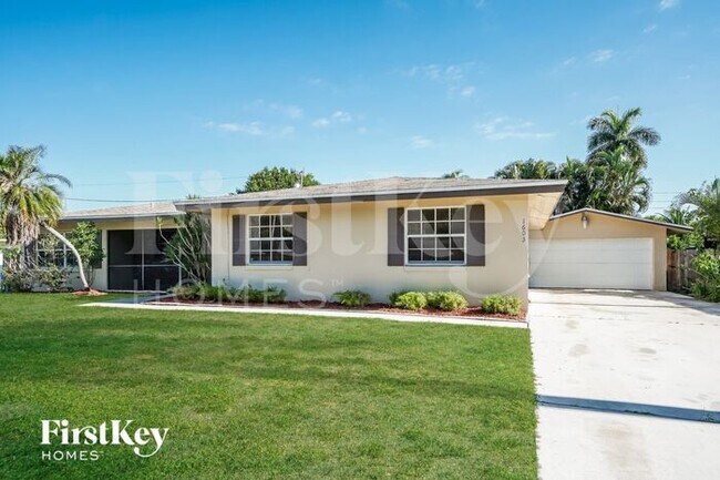 1603 Grove Ave in Ft. Myers, FL - Building Photo - Building Photo