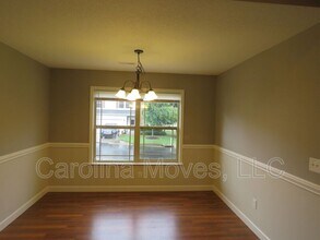 105 Dellwood Dr in Spartanburg, SC - Building Photo - Building Photo