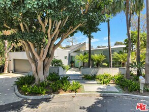 28775 Sea Ranch Way in Malibu, CA - Building Photo - Building Photo