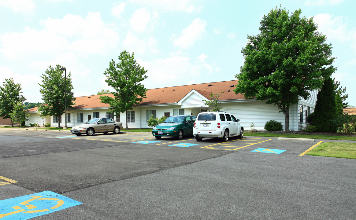 Meadow Vistas in Avon Lake, OH - Building Photo