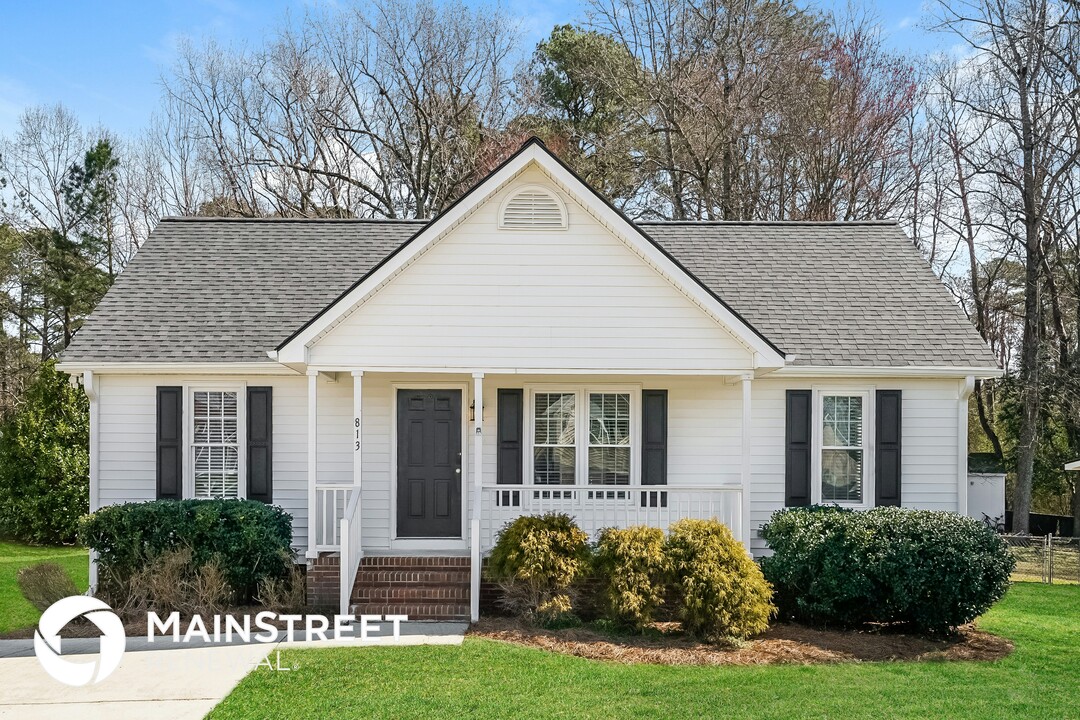 813 Lusterleaf Pl in Wendell, NC - Building Photo
