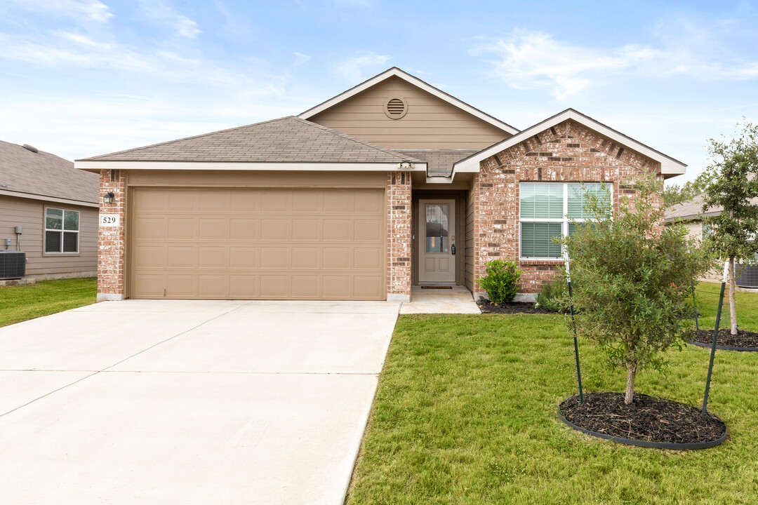 529 Cypress Bayou in Cibolo, TX - Building Photo