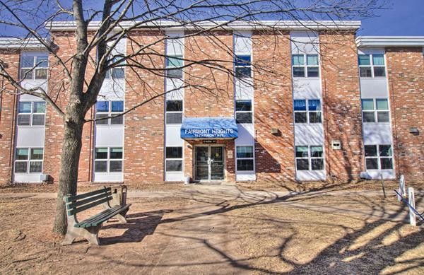 Fairmont Heights in New Haven, CT - Foto de edificio