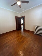 2224 Iowa St in Davenport, IA - Foto de edificio - Building Photo