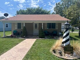 1300 Wilson Point Rd in Middle River, MD - Building Photo