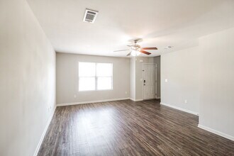 2745 Marlin Dr in Mcdonough, GA - Building Photo - Building Photo