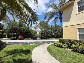 1241 SW 46th Ave in Pompano Beach, FL - Building Photo - Building Photo
