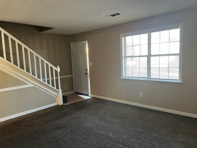 8431 Moultrie Dr in Jonesboro, GA - Building Photo - Building Photo