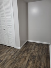 1615 Lakeside Dr in West Jefferson, NC - Building Photo - Building Photo