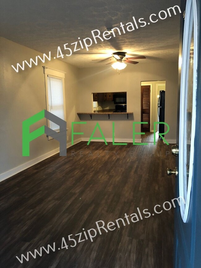 3112 S Smithville Rd in Dayton, OH - Building Photo - Building Photo