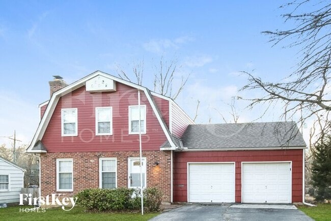 property at 9648 Roe Ave