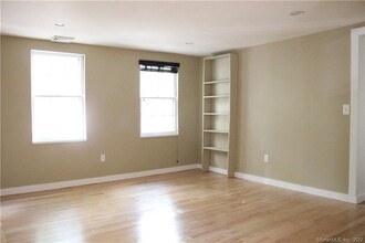 200 St John St in New Haven, CT - Building Photo - Building Photo