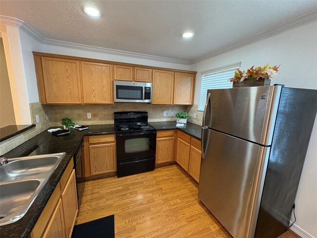 property at 3710 Sherwood Ln