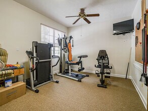 1930 Westhampton Ct in Vero Beach, FL - Building Photo - Building Photo