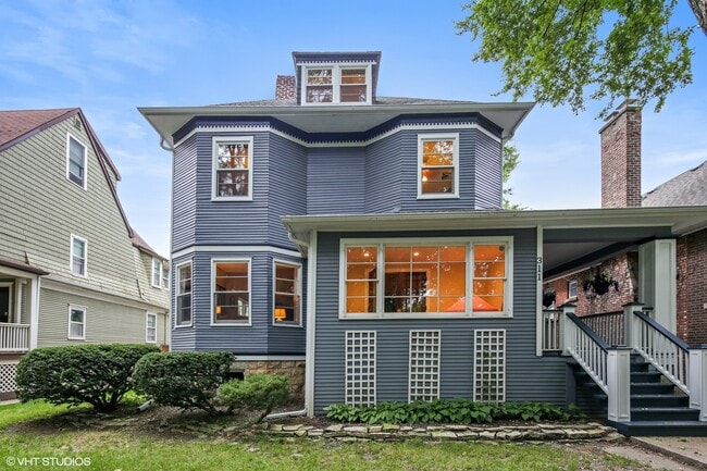 property at 311 S Ridgeland Ave