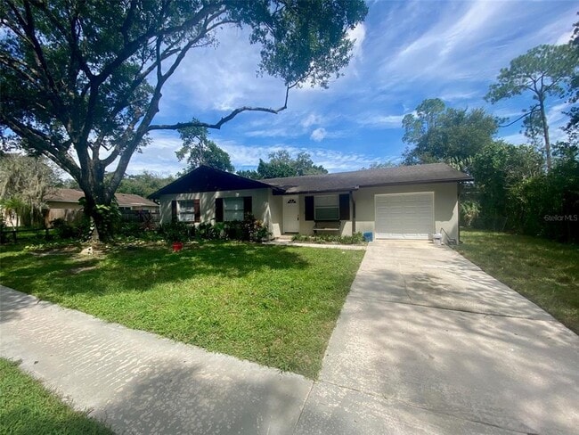 property at 909 Wrenwood Ln