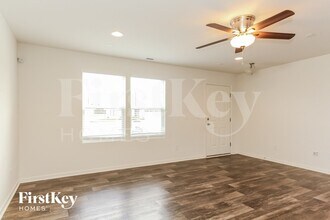 147 Hidden Lakes Rd in Statesville, NC - Building Photo - Building Photo