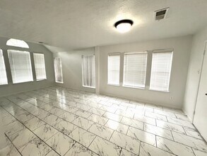 6334 Cape Forward Dr in Houston, TX - Building Photo - Building Photo