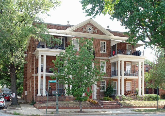 3412 Park Ave in Richmond, VA - Foto de edificio - Building Photo