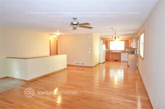 4536 Taylor St NE in Minneapolis, MN - Foto de edificio - Building Photo