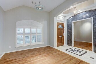 1117 Carriage Ct in Seabrook, TX - Building Photo - Building Photo