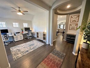 465 Windy Knoll Rd in Burleson, TX - Building Photo - Building Photo