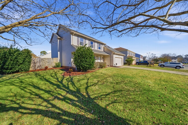 4732 Brompton Dr in Virginia Beach, VA - Building Photo - Building Photo