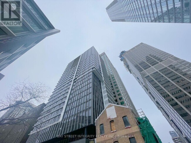 771-1771 Yonge St in Toronto, ON - Building Photo - Building Photo