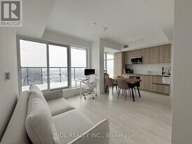 127 Broadway Ave in Toronto, ON - Building Photo