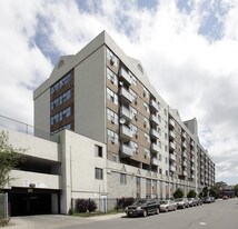 20 Wade Ave in Toronto, ON - Building Photo