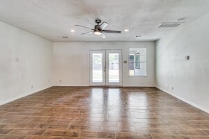 602 Hunter St in Bonham, TX - Foto de edificio - Building Photo